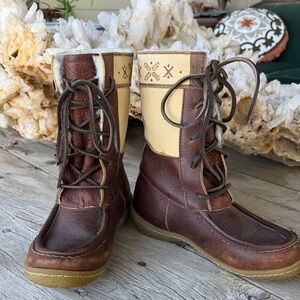 handmade Canadian mukluk moccasin boots. Sheepskin lined leather, deer design.